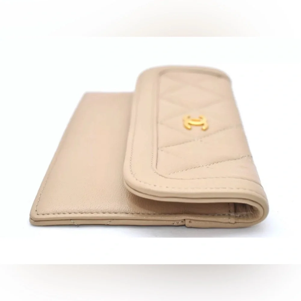 CHANEL Calf Skin Matelasse Vintage Pouch Purse Beige - Picture 6 of 16